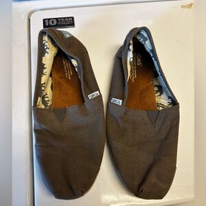 Men’s Tom’s Slip On Shoes